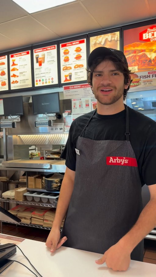Alr Mr.chat 

#arbys #arbysboys #arbyspartner #arbysfan #chopped