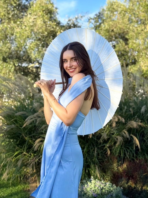 Went to @lazarbeamyt and @ilsawatkins wedding the other day. Ilsa COOKED with the wedding. Visuals and vibes 100/10. Honestly best bride energy Ive seen. 

I am sad I didnt have tiramisu and Ive never danced so hard that my knee was badly swollen for 5 days after.

But I guess more importantly, it is so special to see a couple you know who are made for each other marry each other. They're such beautiful people and I love them both. Its been an honor to see them be such a strong couple throughout the years ❤️🩷