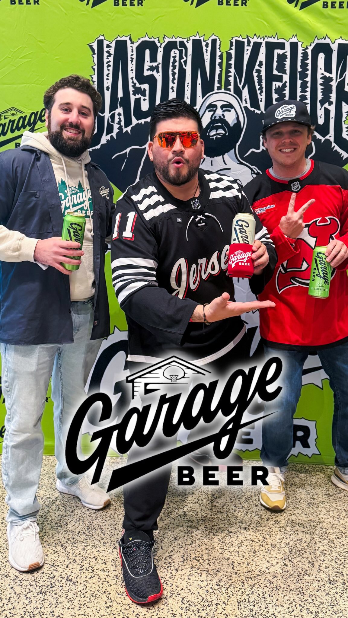 Linked up with my boy Pat from Garage Beer and pulled up to the @njdevils arena for a huge night 🍺

Garage Beer officially cut the ribbon on their new bar inside the arena—Stanley Cup champs in the building, beers flowing and big moments all around 🏒✂️

From the jump, you could feel what Garage is building bringing people together, adding to the game day experience, and making their mark right here in Jersey

The Fans showed love all night and now you know who to visit when you come to the stadium. @DrinkGarageBeer 🍻 #Cheers