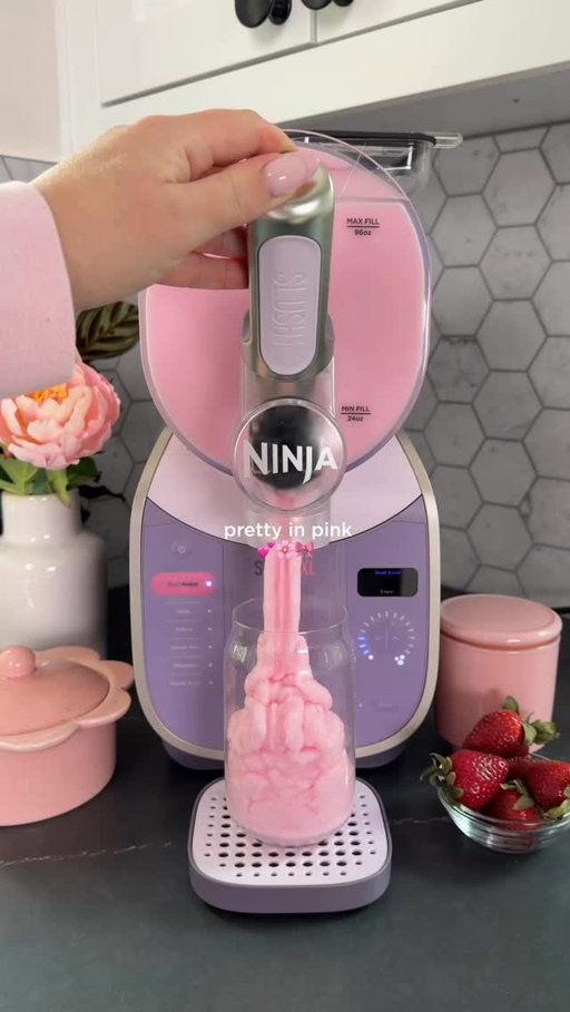 🩷 NEW PINK VIOLET SLUSHI XL 🩷 

Powered by pink drinks & good vibes. 💖
 
#NinjaSLUSHi #NinjaSLUSHiXL #Pink #PinkAesthetic