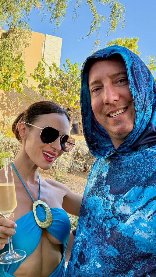 But I’m gonna stick beside him 😅🤣

#husbandandwife #marriage #aesthetic #marriagehumor #vacationoutfits