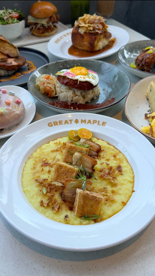 Let’s check out the special Filipino brunch menu at the Great Maple inside of Pixar Place Hotel at the Disneyland Resort! 🙌🏼🇵🇭 
‼️Comment “BRUNCH” if you want the reservation link DMed to you‼️ This special event is to celebrate D*Kababayan Filipino Weekend! 🙂
🍞: Malaki Sticky Bun
🍗: Sinigang Chicken Wings
🍲: Lugaw with Crispy Pork Belly and Tofu
🐔: Filipino Breakfast with Chicken Longganisa Silog
🐮: Meatloaf Kare Kare
🍔: Crispy Chicken Sandwich
🍳: Bacon Scramble
🍩: Donuts 
👉🏼: @thegreatmaple @socalfilipino @dkababayan
⌚️: Sunday, April 19
🖥️: Reservations required; no walk-ups
📍: The Great Maple in Pixar Place Hotel at the Disneyland Resort, Anaheim, CA
.
.
.
.
.
.
.
.
#hungryhugh #thegreatmaple #disneyland #socalfilipinos #filipinobrunch