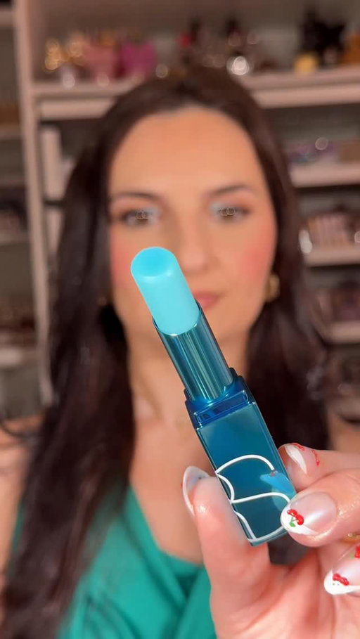 How did I not know that Nars has this gorgeous blue lip balm? Shade- Midnight Swim 
#newmakeup #summermakeup #bluemakeup #sephorahaul #softglammakeup