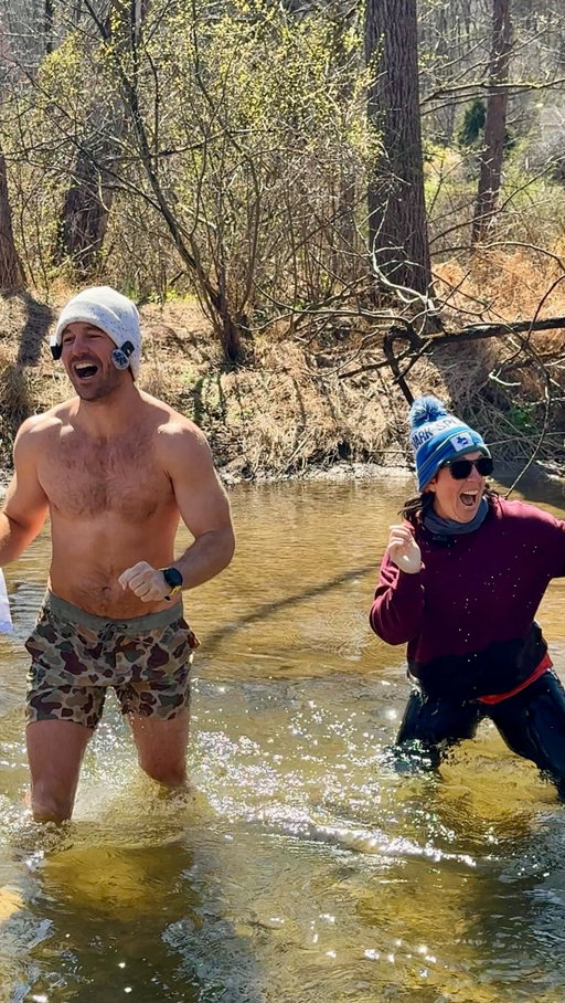 The punishment video you’ve all been waiting for. 🥶

From challenger to… river goblin. 
This is why we don’t challenge runners.

All jokes aside… they did this for charity 👏 link in @caconover and @immrsspacecadet bio to donate!

#realitytv #realitytvnews #10krace #southerncharm #raceday