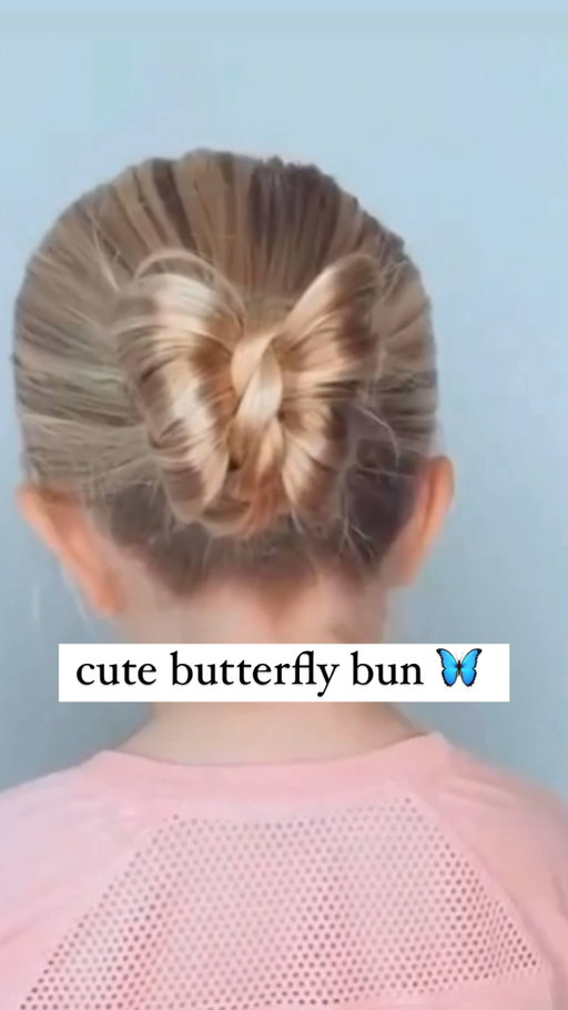 POPULAR BUTTERFLY BUN HAIRSTYLE 🩷 This the most requested hairstyle that we get! This is the popular butterfly bun! It’s perfect for the spring time. And it’s so cute! Sharing my favorite hair products and make sure you save and follow us for daily hairstyles.
.
Comment SHOP below to receive a DM with the link to this post on my LTK ⬇ https://liketk.it/65u4J #ltkbeauty