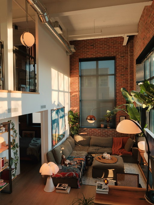 2026-04
•
•
captures from the weekend 📸 
•
•
#interiordesign #apartmentdecor #homedecor #homeinspo #homebody
•
•
mid-century modern | toronto interior | brick loft living | warm light | lived-in spaces | hard loft | tall ceilings | large windows | natural light | vintage furniture | statement lighting | plants | architectural details | open living | modern apartment | home atmosphere | interior styling | design focused | quiet spaces