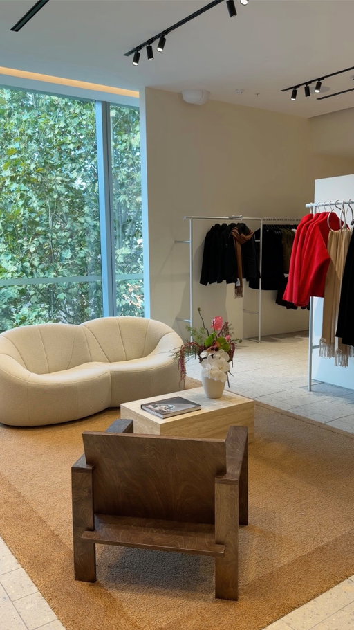 fitting room diaries @cosstores_au 🤎 3 ways to layer the latest Autumn/Winter collection at the brand new COS Chatswood Chase boutique 

#COSAustralia #styleinspo #fallfashioninspo #winteroutfitideas