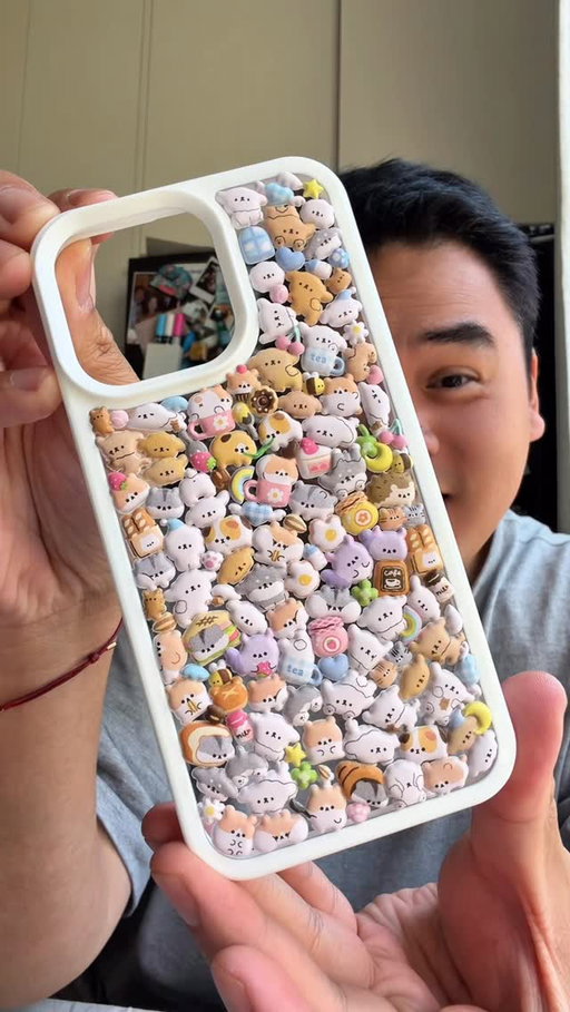 Finally doing the viral #cushion #stickers hack on #phonecase #phonecover #bubblephonecase
