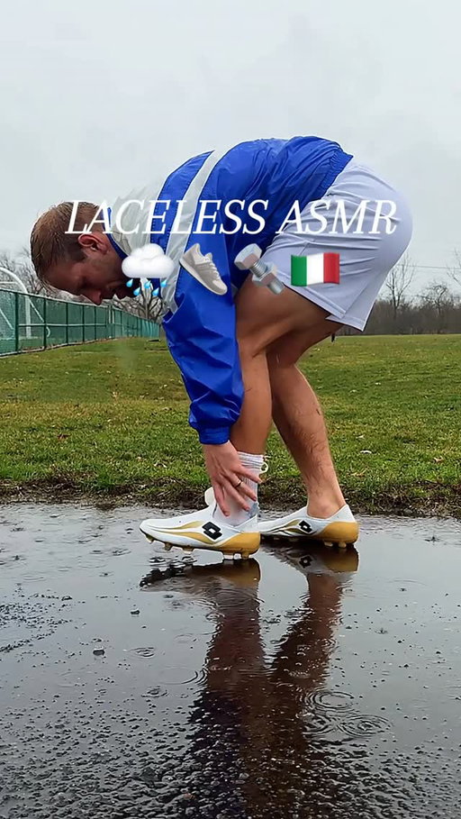 Just listen… 🌧️👟🔩🇮🇹 classic boots in bio - if you know the player, you have to follow 🤙

We need classic calcio to come back 🙏

#asmr #football #footballasmr #lotto #calcio