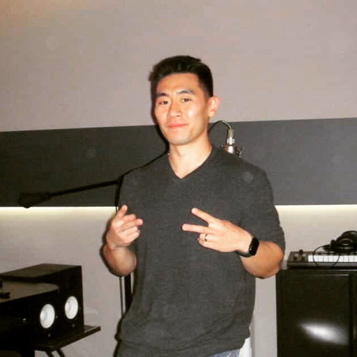First time in Seoul, and I’m incredibly grateful for the amazing people I met who made this trip truly unforgettable.

The level of talent and genuine kindness I experienced makes me want to come back as soon as possible. 

Crazy enough, I ended up making over 20 songs in the two weeks I was here - rough mixes coming soon don’t worry 😅

Huge thank you to all the songwriters, A&Rs, and label managers I had the chance to connect with. You made Korea feel like a second home. Forever grateful ❤️

Until next time 🇰🇷