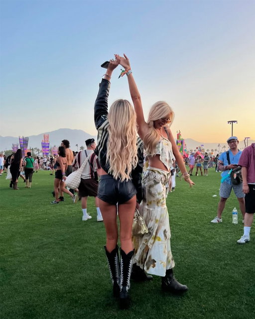 getting readyyy for the weekend 🌵🌅✨🪩👀