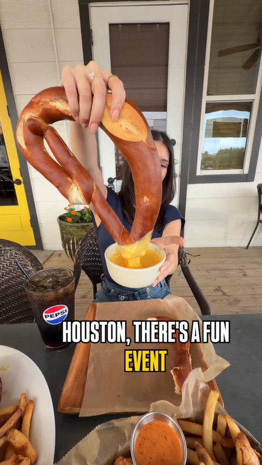 Houston @pepsi is taking over @leelandhouse and @aroundthecornertx for a block party! Good food, live music, and more🎉 #PepsiPartner @pepsilocaleats 

🗓 Saturday, April 18th
⏰ 5–9PM
📍 2119 Leeland St (Leeland House & Around the Corner)

You can grab @pepsi Zero Sugar, BBQ sliders, honey chicken biscuit sliders, tenders & more — plus live performances, games, prizes, and good energy all night! You don’t want to miss it! I hope to see yall there 🫶 
#FoodDeservesPepsi