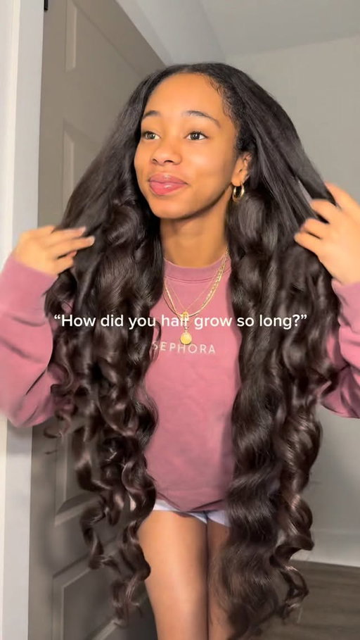 9 years and counting of prioritizing hair health!👸🏽🎀✨
-
-
-
#naturalhair #naturalhairjourney #naturalhaircare #curlyhair #longhair