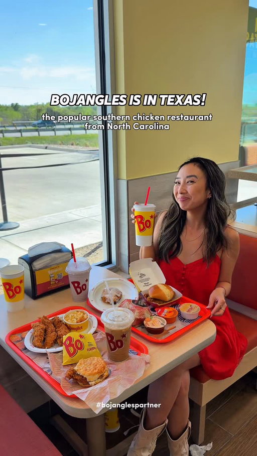 OMG @bojangles is finally in Texas and you HAVE to try the tenders, biscuits and Bo-Berry shake #bojanglespartner