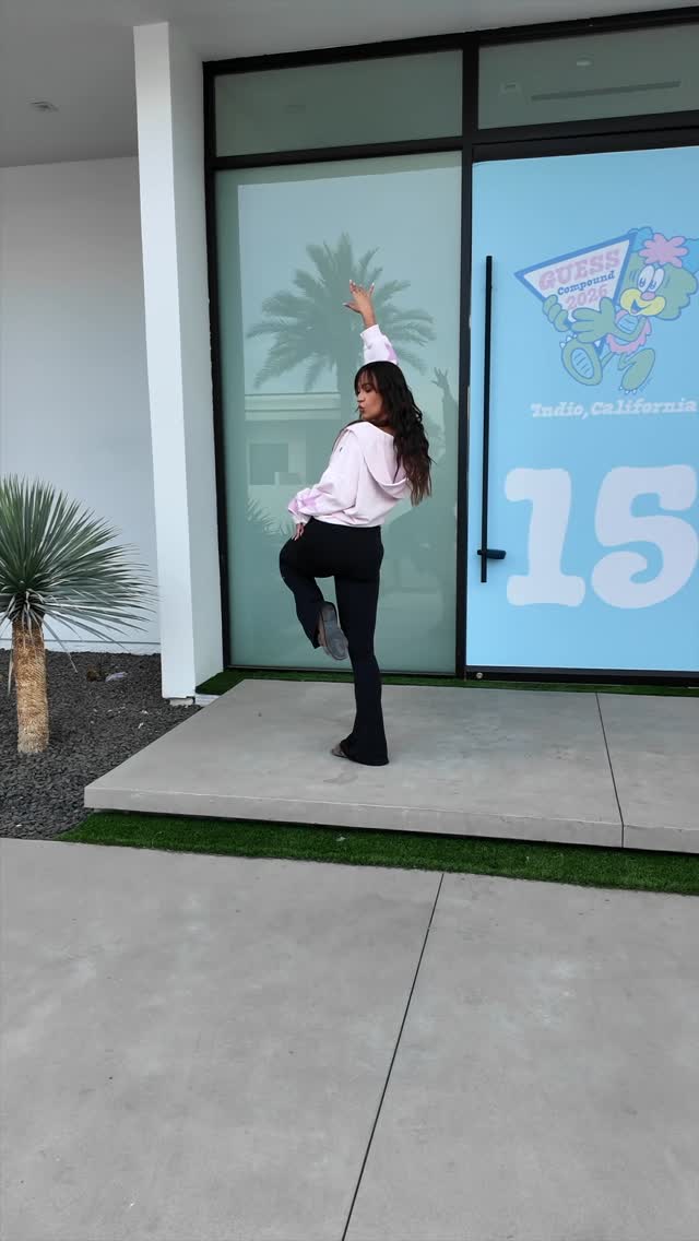 oh, hi! I’m alisha marie, and welcome to DA BADDEST house at the @guessjeans compound⭐️👖care for a house tour?! ✨ @mrsremiashten @bretmanrock @oliabbas @calparsons3