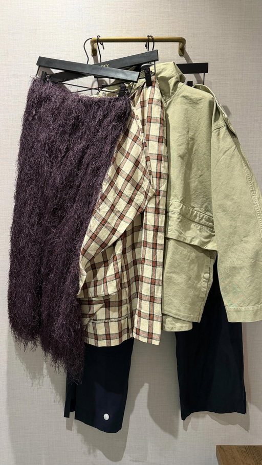 The VB utility jacket in stone beige (with a soft mint undertone) made my cobalt version at home - still with tags - feel a little too now.

My SA also pulled the Jil Sander organza navy trousers which I’ve been searching for alternatives (two weeks deep), and a wildcard: the Dries fringe skirt.
She simply said, “have fun” - which is the whole point, really.

Fell for all three.
VB jacket + Dries trousers came home (alterations pending, trusting the vision).

Cobalt is going back - beautiful, but the beige will last.
Skirt saved for an event