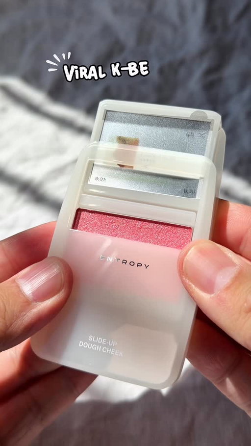 This is the viral iPod shaved #blush I got online from @oliveyoung_global use CODE: ADRIAN100 for disc! #oliveyoung #entropy #kbeauty #koreanmakeup