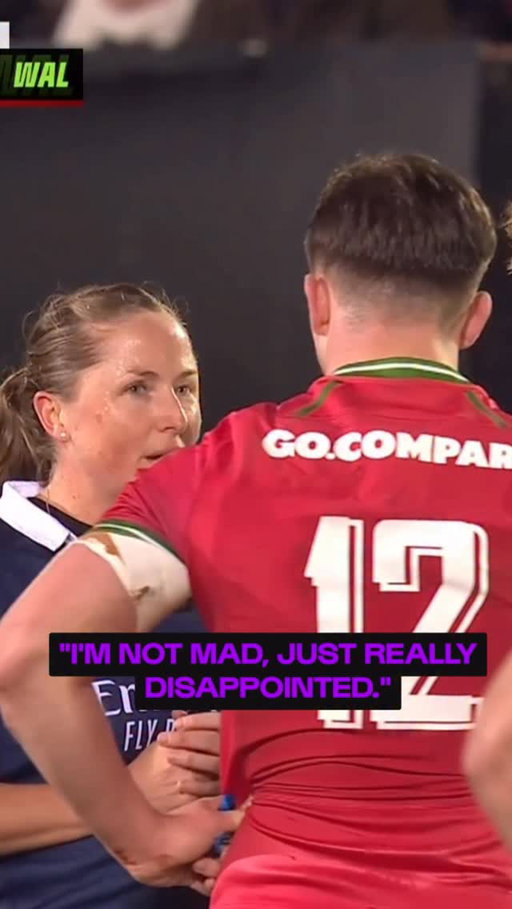 🤩 Ahead of Aimee Barrett-Theron becoming just the second woman to referee 50 tests tomorrow, here’s a throwback to one of her most iconic interactions 💪

#GuinnessW6N