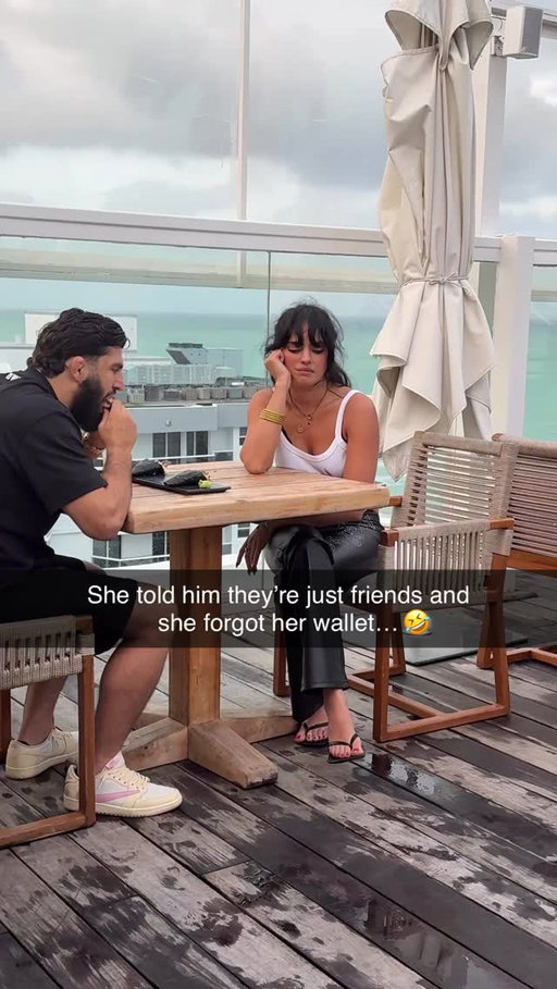 Can a man a woman be just friends? Let’s discuss 👇🤔 @arm_011 @aviator.spribe 

#armantsarukyan #ninadrama #ufc #food #foodie