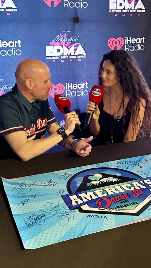 One of the great things about the @edmawardsmiami & @shiftmiami is meeting and chatting w new people for AD30! Was so great getting to know tv star, singer/songwriter, & DJ @claudiapaveloficial and comparing DJ’ing to skydiving! 😂 Search America’s Dance 30 on YouTube or wherever you get your podcasts for all our chats from MMW!!

#americasdance30 #AD30 #brianfink #claudiapavel #edm