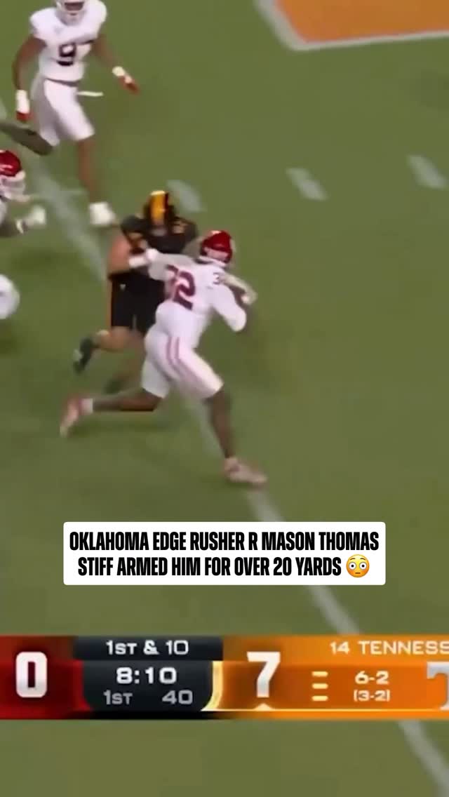 One of the best scoop-n-scores you’ll see 🔥 (via @ou_football) 

2026 NFL Draft - April 23-25 on NFLN/ESPN/ABC
Stream on @nflplus