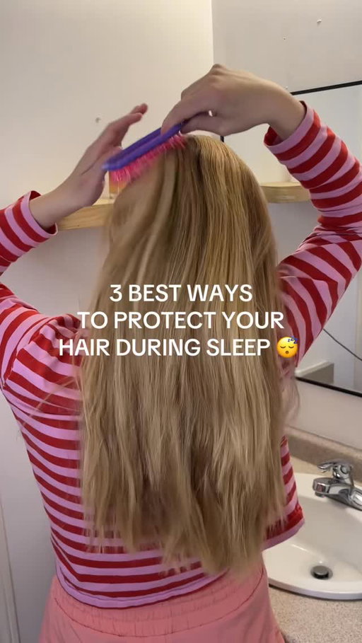 Protecting your hair during sleep is also really important 🥰 
#haircare #hairtips #healthyhair #protectinghair #haircaretips