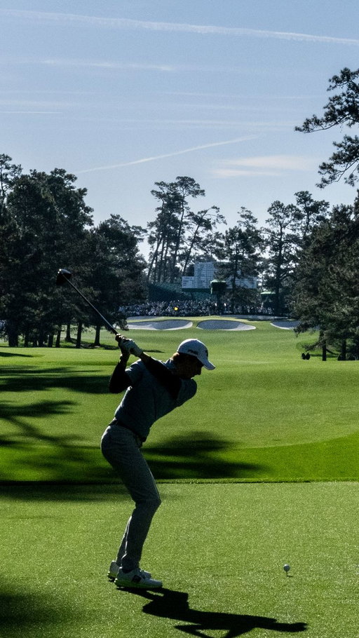 ¡Increíble approach para birdie del mexicano Carlos Ortiz!