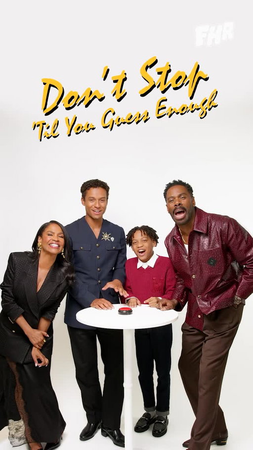 Naming Michael Jackson songs until you can’t — watch @jaafarjackson, @iamnialong, @kingofbingo, and @julianokrue play Don’t Stop ‘Til You Guess Enough 🕺
.
.
.
#michaeljackson #michael #jaafarjackson #nialong