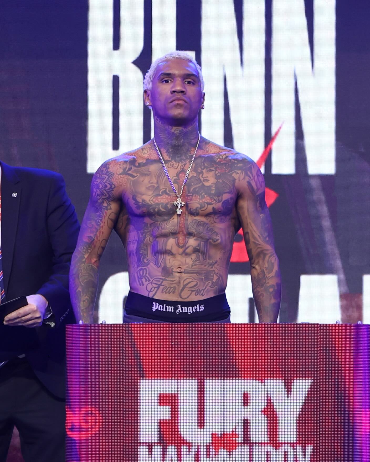 READY TO DESTROY💥

🇬🇧 @conorbennofficial v Regis Prograis 🇺🇸

SAT | APR 11 | @RingMagazine