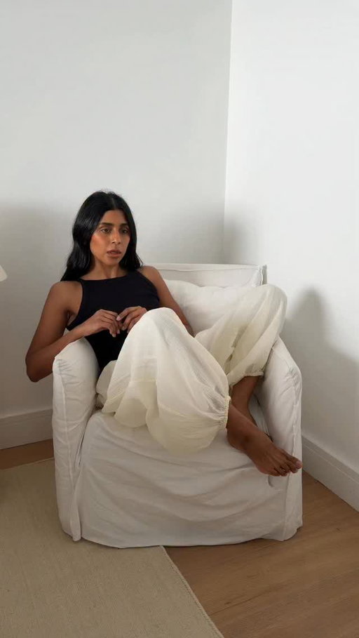 Soft layers, simple shapes - weekend dressing done properly AD @thewhitecompany