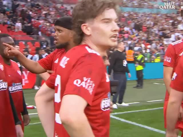 welcome back @willne ❤️

charity match kits, link in bio.