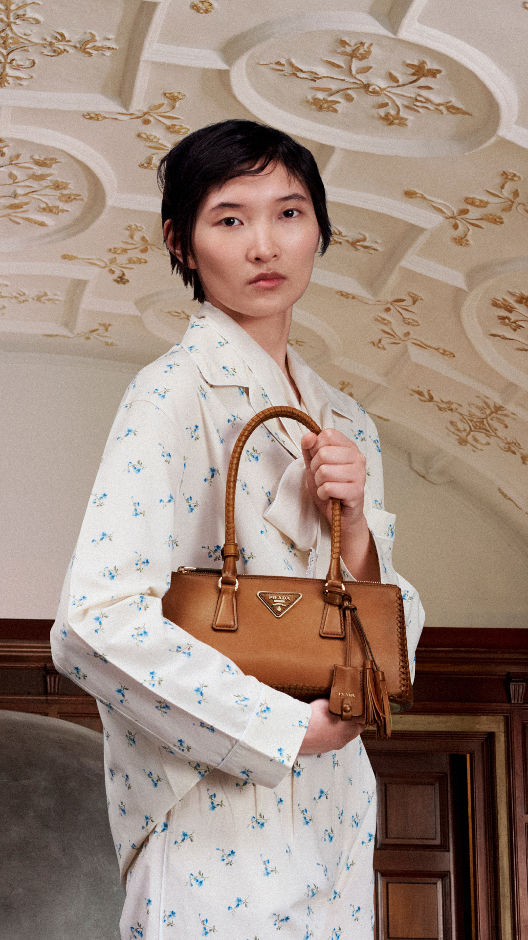 Conceived in 2007, reinterpreted ever since. The Prada Galleria. 
Discover more via link in bio. 

Creative Directors: #MiucciaPrada and #RafSimons 
Campaign Creative Direction: @ferdinandoverderi 

#PradaGalleria #Prada