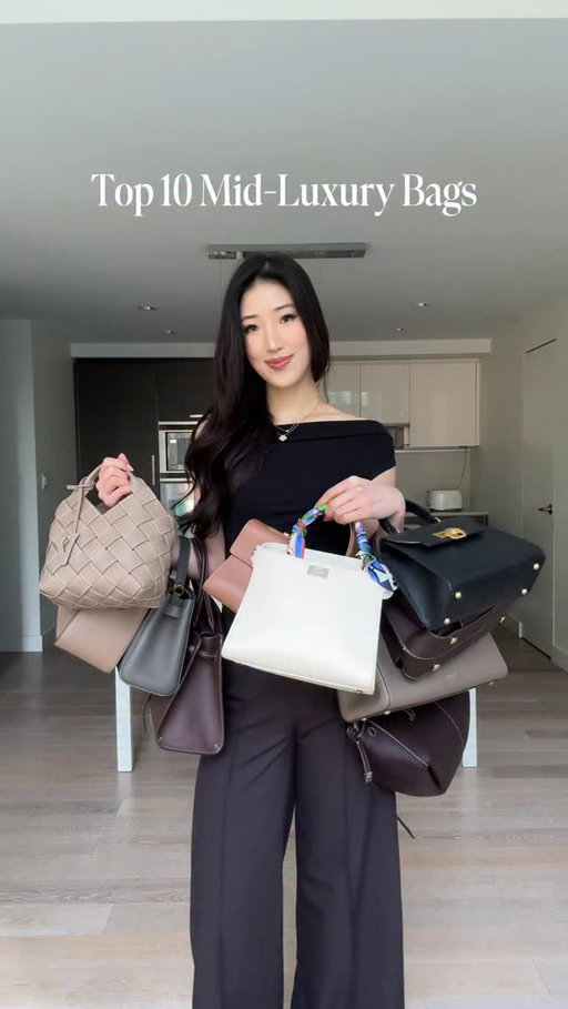 Comment “Link” to shop my favorite affordable luxury bags 👜

#dailybag #baghaul #bagcollection #handbagcollection