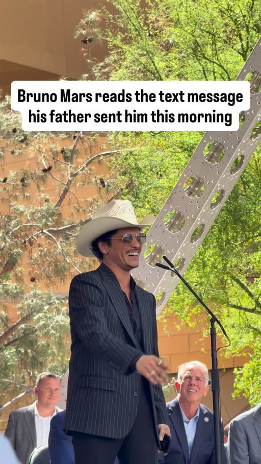 “I’m so proud of you, I could cry” 🥹🌹❤️ @brunomars’ dad’s message has me crying on Bruno Mars Drive.