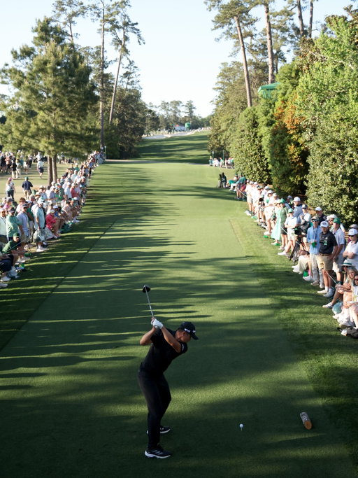 Enjoying each step out here. May not be comfortable, but giving it all I’ve got. Two more days @themasters