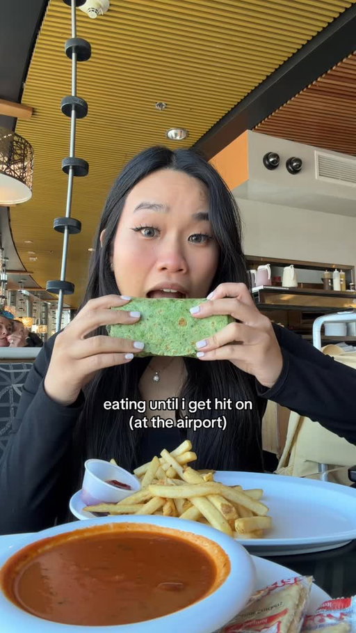 EATING UNTIL I GET HIT ON 👀