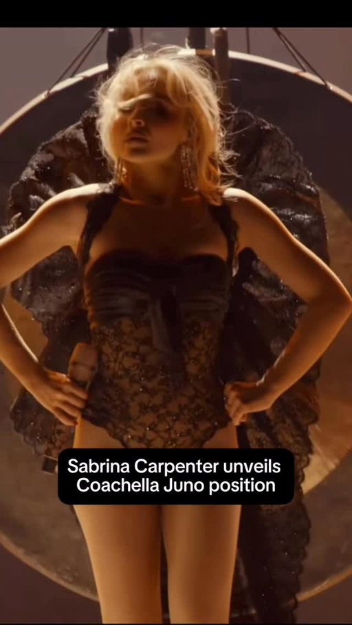 a headline moment at Coachella. 💃@sabrinacarpenter delivers.