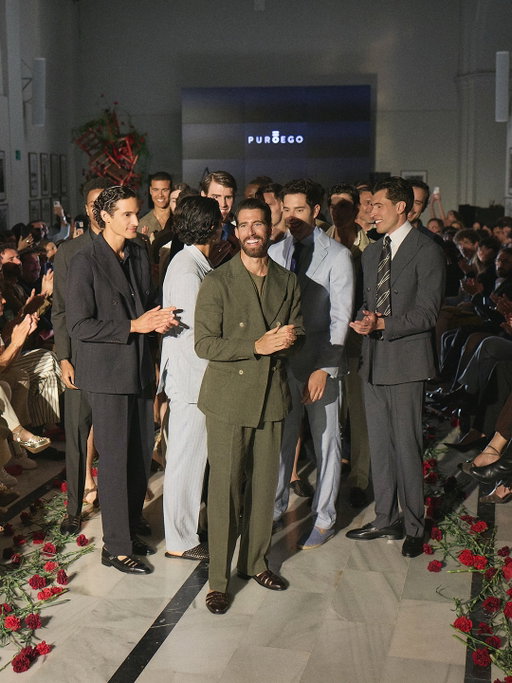 Magical night at @puroego_official SS26 Fashion Show during our “Preferia Event in Seville”. 

It’s been a really intense days of work, but I’m so proud of the result, of all “my guys”, and of the entire team! 

A big thank you to everyone who joined us. We’re continuing to grow! 🚀🚀🚀

Pics @francalderonoficial & @offdelcampo 

#modahombre #fashionshow #backstage #menstyle #models