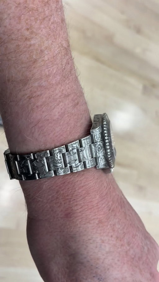Another weekend, another volleyball tournament to watch my daughter and her team play. Decided to wear my Sea Dweller that my friend @onlybuyingtime  and I worked on which is Norse inspired and engraved by the incredibly talented @reinis.stripnieks Love this watch and the journey I went on to design it and watch it come to life. #engravedrolex #handengraved #engravedwatch onlybuyingtime