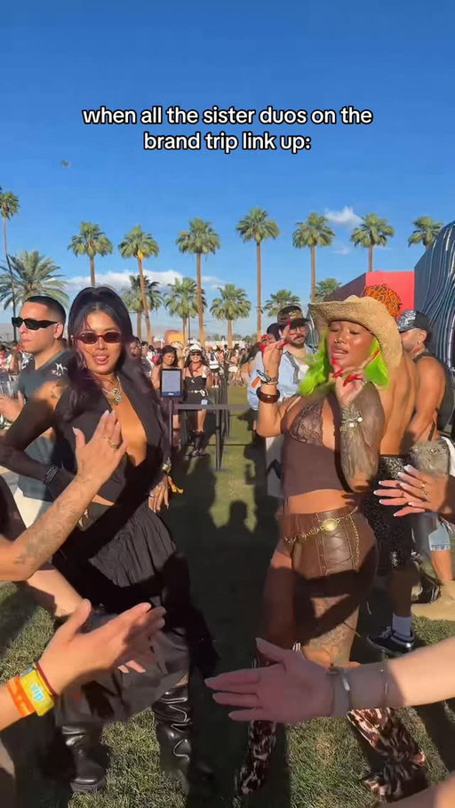 the sister duo crossover you didn’t know you needed! thank you @alaskaair for bringing us all together! #coachella