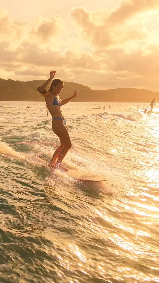 It’s been a while since I went on a solo surf, it felt so good being in my own bubble and reconnecting to this feeling 💙

Surf trips made me realise how lucky I’m to surf in Indo and I mean, look at this sunset ✨

Thank you @dodo_surfing_lombok
Bikini @elationthelabel