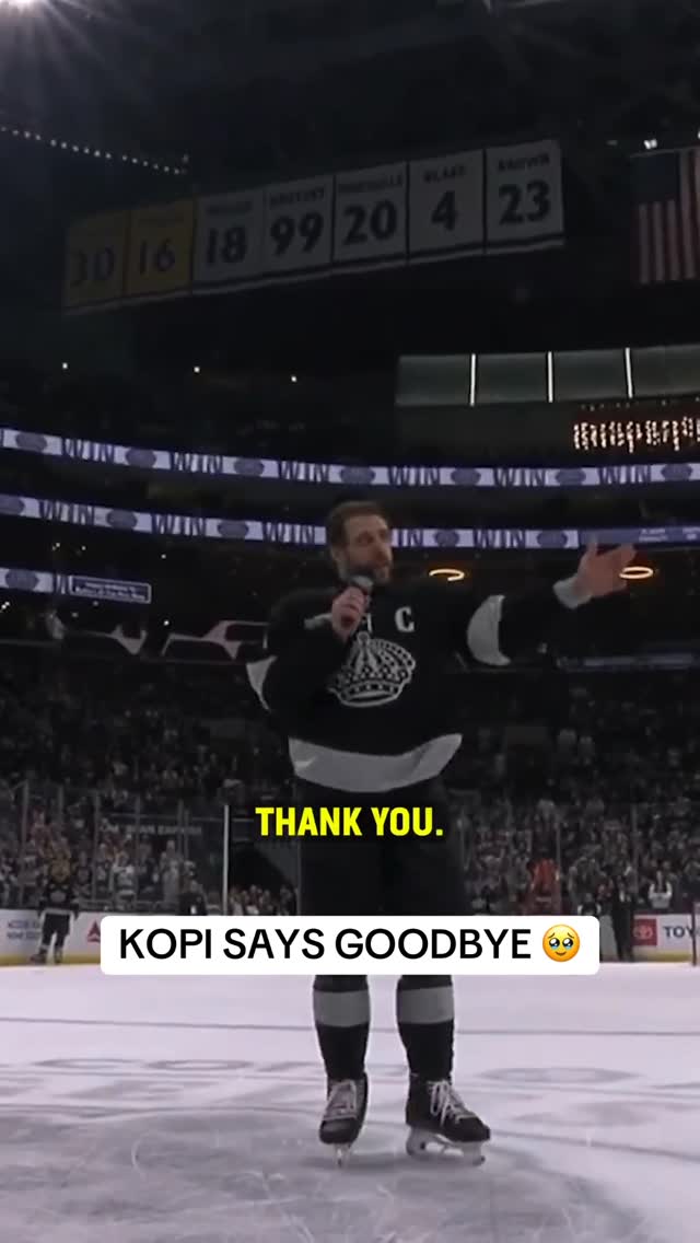 Anze Kopitar bids farewell to Kings fans in his final home regular season game in Los Angeles. 🫶

(via @nhl)