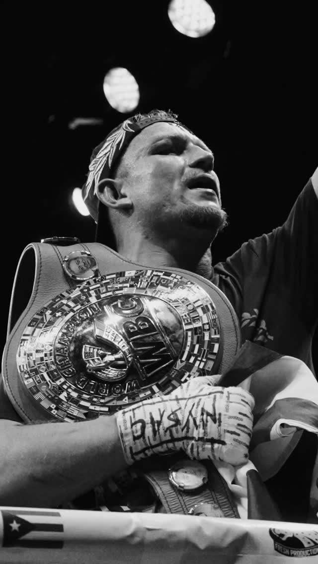 Went to America to conquer, came back a King 👑 

Sheffield’s @_daltonsmith08 makes his World Championship homecoming against former ruler Alberto Puello, June 6 ⚔️ 

Champions find a way 😤 #SmithPuello