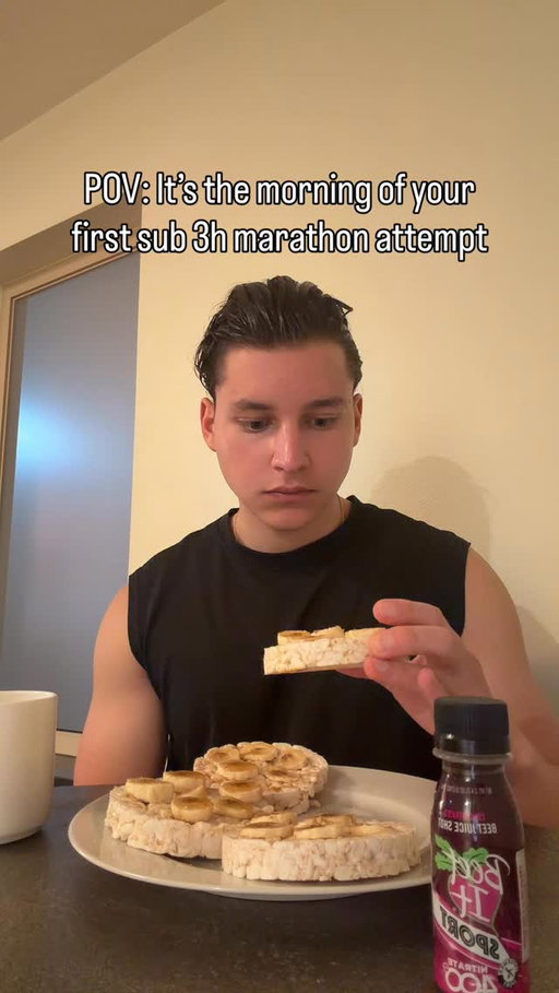 Rice cakes.

—

#marathontraining #runningnutrition #runningtips #marathon