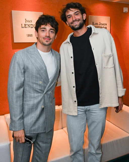 Spotted at the Monte-Carlo Masters 👀

A few familiar faces pop up at the famed tennis tournament across the weekend in Monaco! 🎾

#F1 @atptour