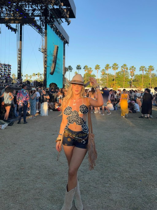 bieber fever 4eva😭⛅️🌵🌼🪽✨