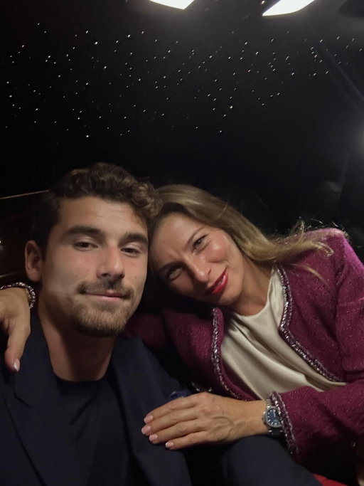 My mom controlled my life for 24h vlog just dropped. Made me quite emotional in all honesty. It’s been a long journey & sometimes I forget how far we’ve come.

I’ve made more mistakes in my life than I care to recount, but the one thing I’ll credit myself for is putting my mother before anything else. Before the glitz & the glam, before the flashy stuff, every morning of my teenage years I woke up with a single minded goal - give my mom the life I know she deserved.

& it’s incredibly gratifying when I see the ripple effect that’s had on young men across the world. I can’t tell you how many people have told me they started businesses because of the content throughout the years & told me their stories of retiring their parents, buying them homes and so on.

Most men spend their lives chasing wealth. The rare ones spend it repaying debts that were never invoiced.