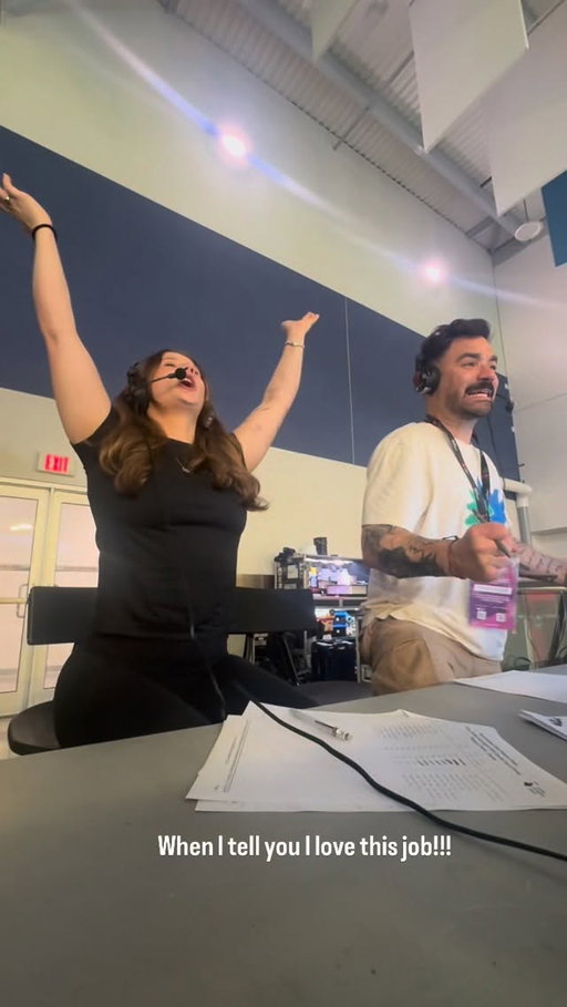 On the edge of our seats quite literally all weekend! 
We really go through the dives with you all!!!
•
•
#diving #commentary #olympics #sports #canada