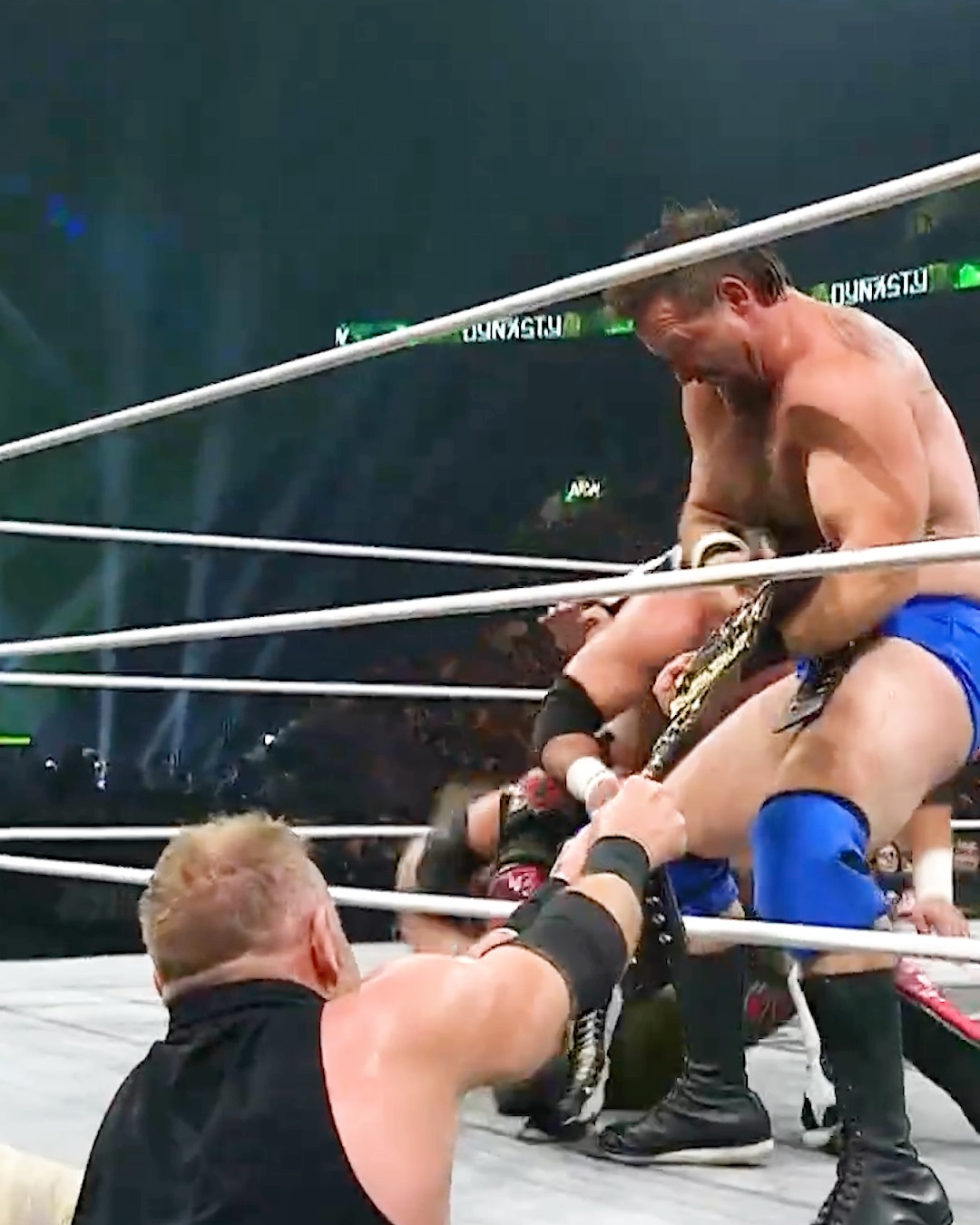 FTR will do whatever it takes to retain the AEW World Tag Team Titles 😡@CashWheelerFTR @DaxHarwood

Watch #AEWDynasty LIVE on HBO Max PPV!