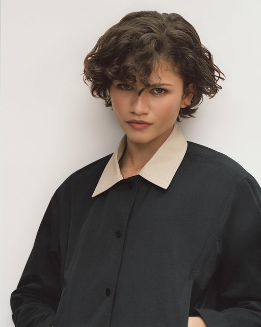 @zendaya takes the lead. 

The first collection co-created with Zendaya launches April 16. 

“𝑊𝑒 𝑤𝑎𝑛𝑡 𝑡𝑜 𝑐ℎ𝑎𝑙𝑙𝑒𝑛𝑔𝑒 𝑤ℎ𝑎𝑡 𝑠𝑝𝑜𝑟𝑡𝑠𝑤𝑒𝑎𝑟 𝑚𝑒𝑎𝑛𝑠 𝑓𝑜𝑟 𝑝𝑒𝑜𝑝𝑙𝑒 𝑎𝑛𝑑 𝑏𝑒 𝑝𝑙𝑎𝑦𝑓𝑢𝑙 𝑤𝑖𝑡ℎ 𝑠𝑖𝑙ℎ𝑜𝑢𝑒𝑡𝑡𝑒𝑠, 𝑐𝑜𝑙𝑜𝑟𝑠 𝑎𝑛𝑑 𝑡𝑒𝑥𝑡𝑢𝑟𝑒𝑠”.

#DreamOn #Zendaya